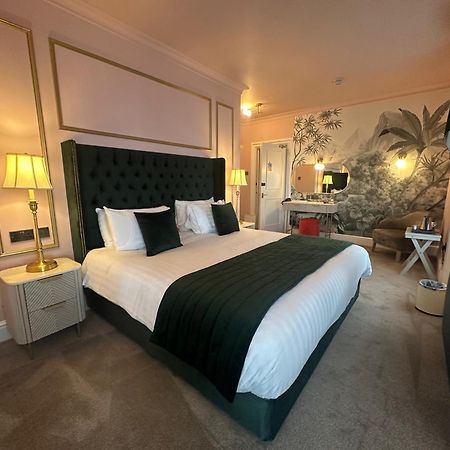 The Park Hotel تينبي المظهر الخارجي الصورة