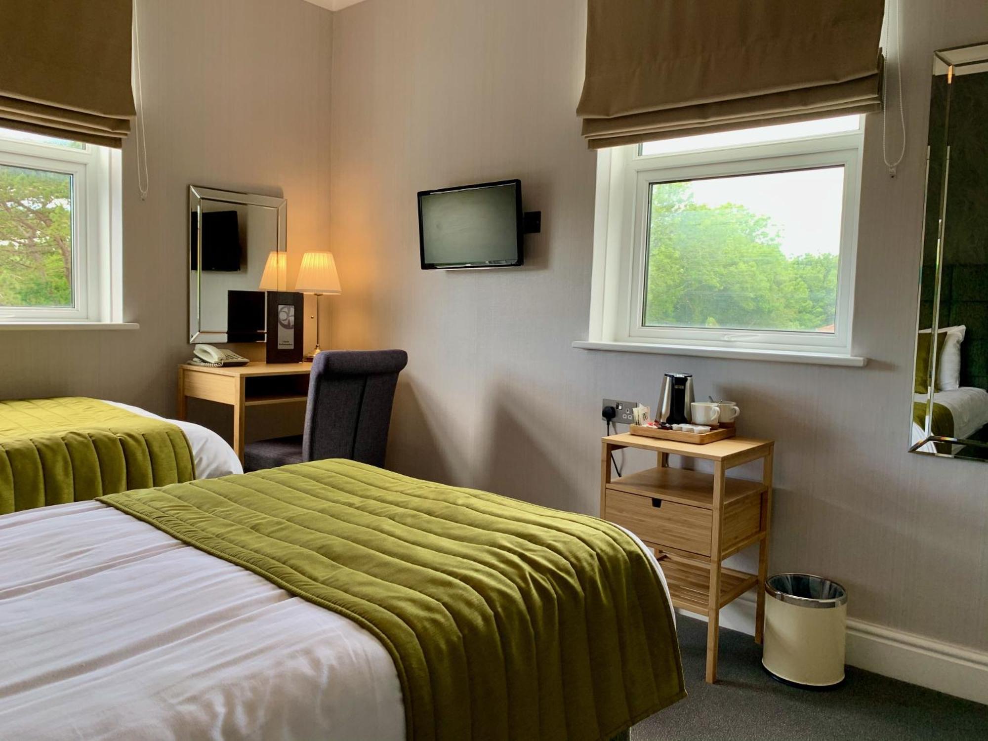 The Park Hotel تينبي الغرفة الصورة