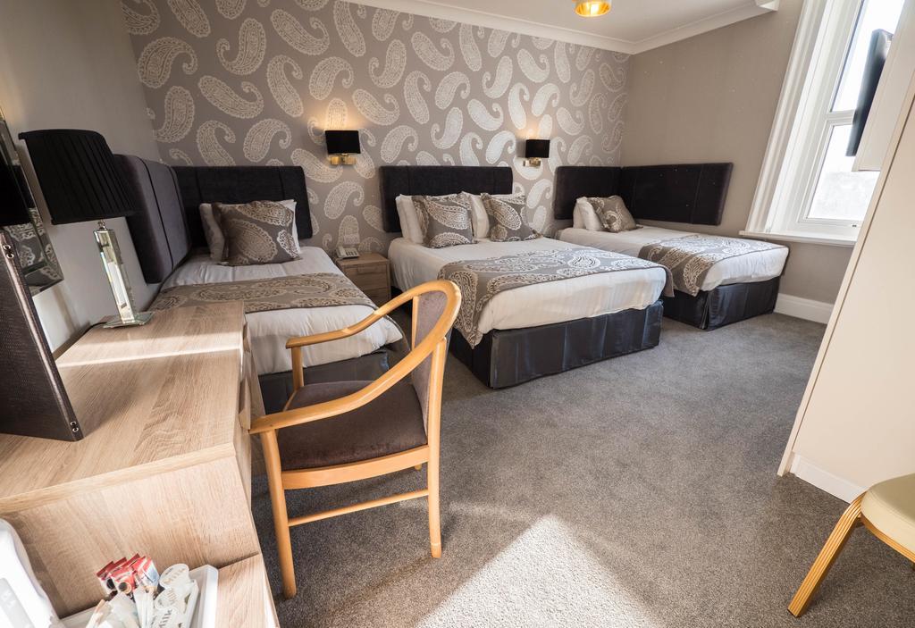 The Park Hotel تينبي المظهر الخارجي الصورة